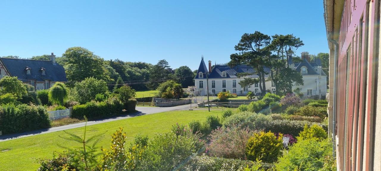 Nid De Pie Grand Duplex Lumineux Cadre Verdoyant Calme A 5 Mn De La Mer Pres Port En Bessin, Bayeux, Omaha Beach, Commes Zewnętrze zdjęcie