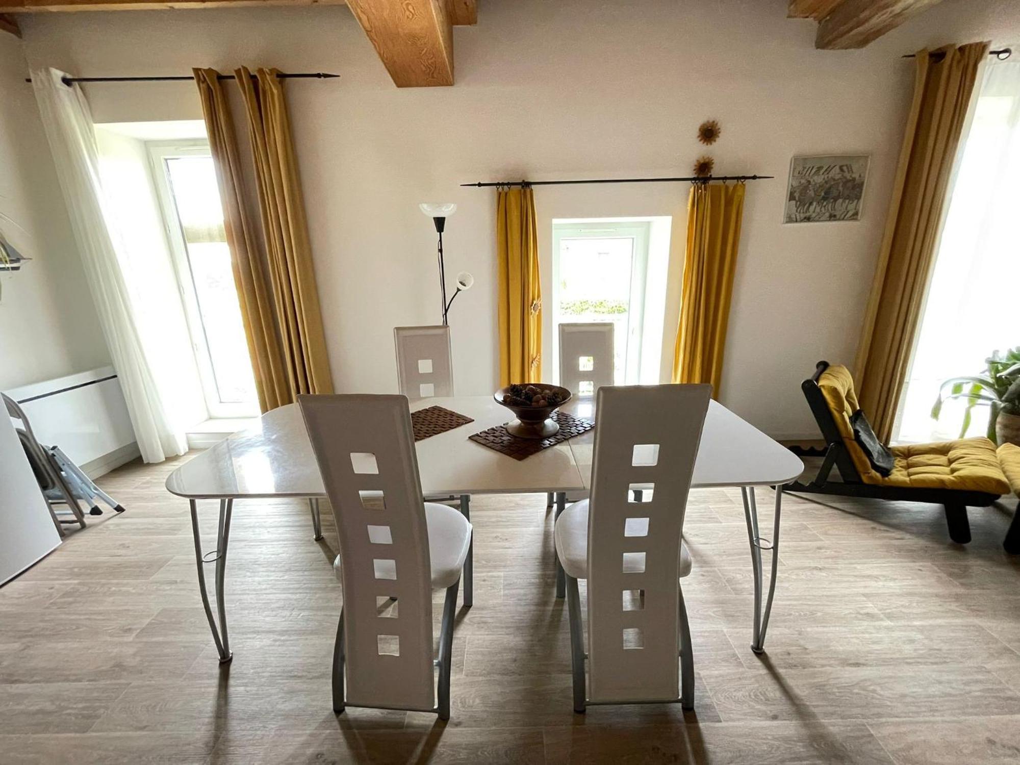 Nid De Pie Grand Duplex Lumineux Cadre Verdoyant Calme A 5 Mn De La Mer Pres Port En Bessin, Bayeux, Omaha Beach, Commes Zewnętrze zdjęcie