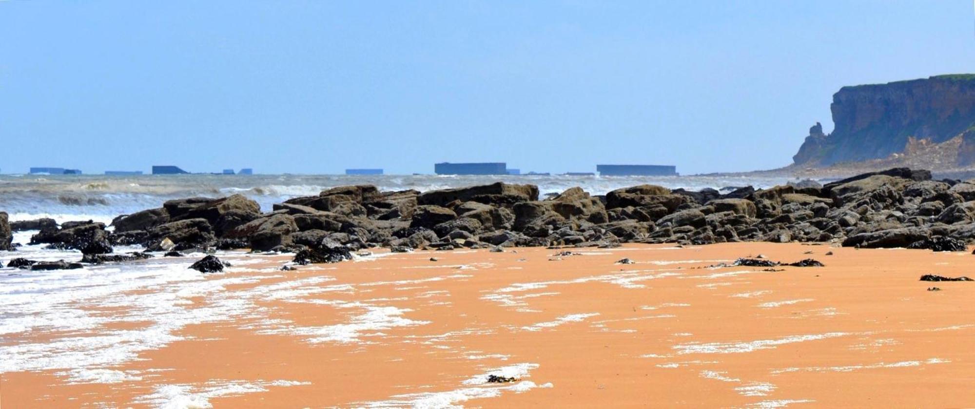 Nid De Pie Grand Duplex Lumineux Cadre Verdoyant Calme A 5 Mn De La Mer Pres Port En Bessin, Bayeux, Omaha Beach, Commes Zewnętrze zdjęcie